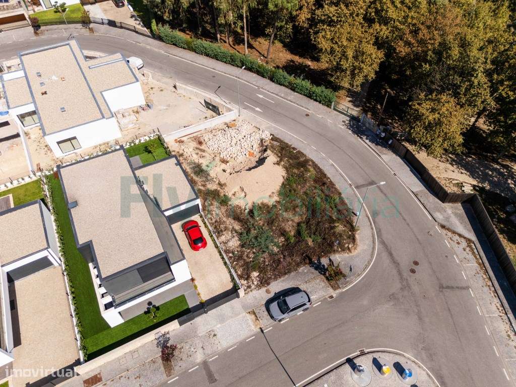 Lote de Terreno para Construção - Ribeirinha de Vizela - Grande imagem: 4/14