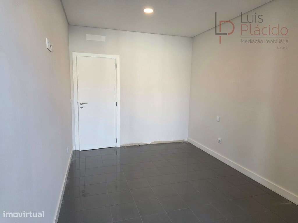 Apartamento T2 | Centro da Cidade de Sines-7