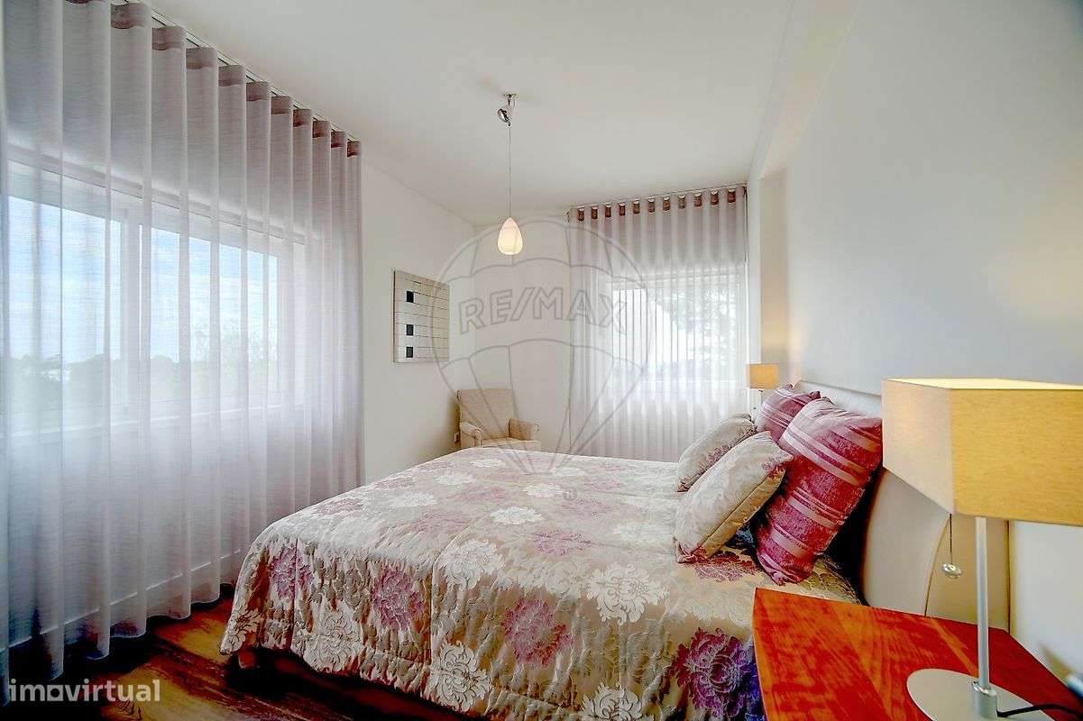 Moradia T5 para venda-17