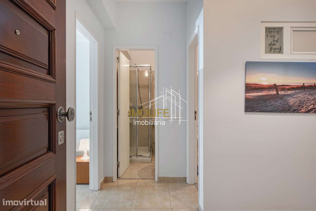 Apartamento T3 Remodelado na Rua Miguel Torga – Costa da Caparica-8