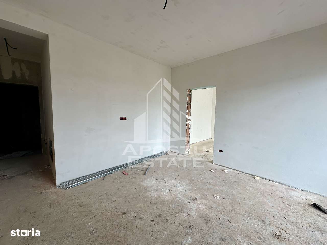 Apartament cu 2 camere, etaj 1, bucatarie semideschisa, Giroc - Imagine principală: 3/6