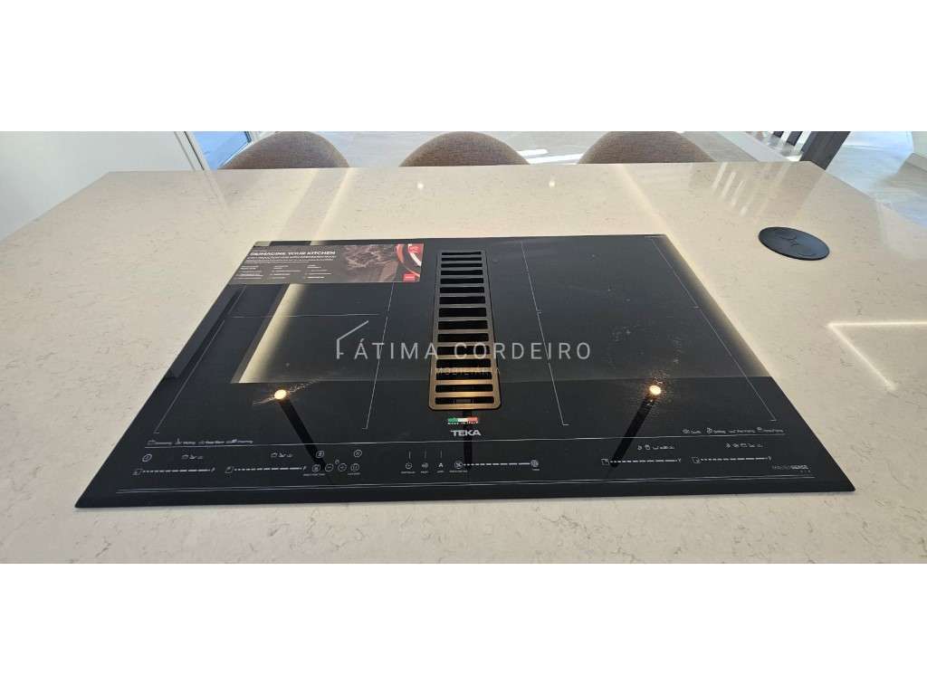 Excelente Moradia T3 Isolada com Piscina e garagem com acabamentos ...-17