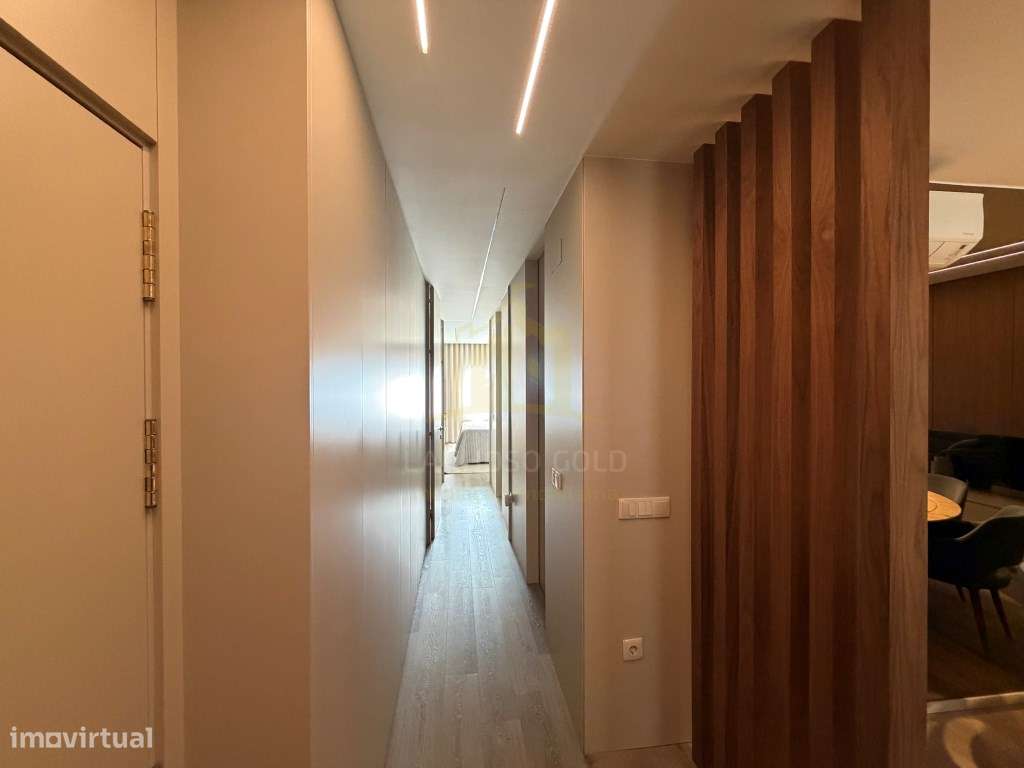 Elegância e Conforto: Magnífico T3 OpenSpace com Suite-9