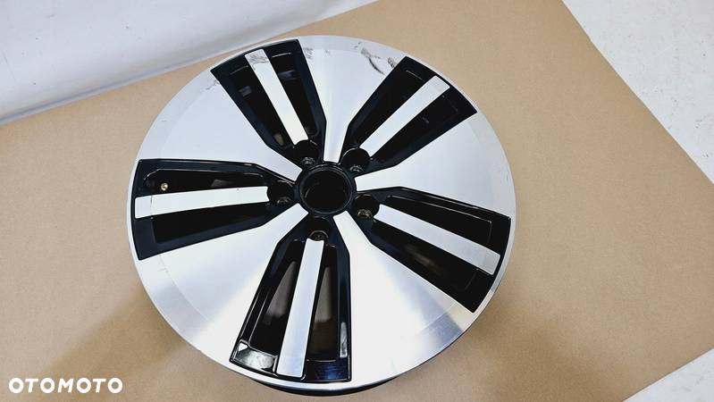 FELGA ALUMINIOWA VW PASSAT B8 GTE 17 7J 5x112 - 2