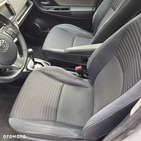 Toyota Yaris Hybrid 1.5 VVT-i Comfort - 20