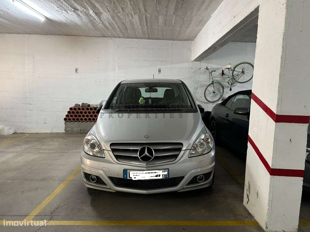 Apartamento com 3 quartos, piscina e garagem em Almancil.-24