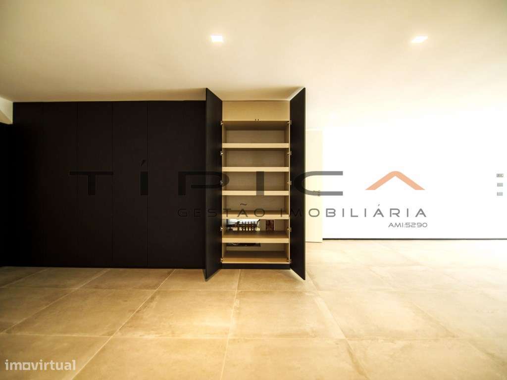 Moradia LUXO Condomínio Privado-50