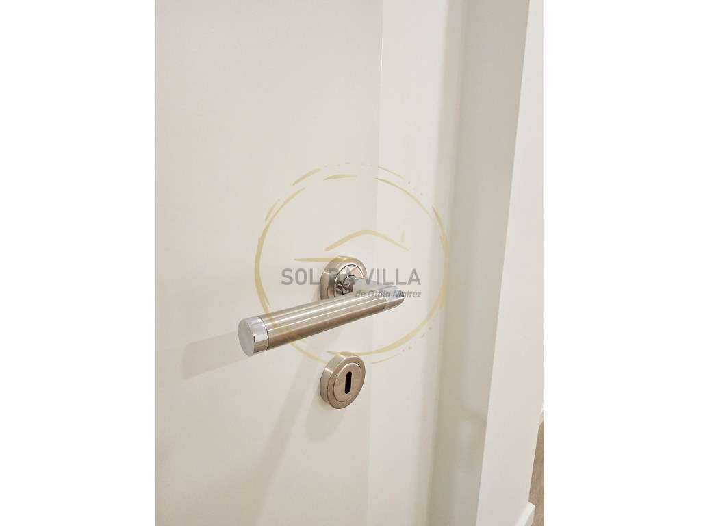 Moradia T4 Isolada com piscina - Valadares, Corroios - 750.000€-37