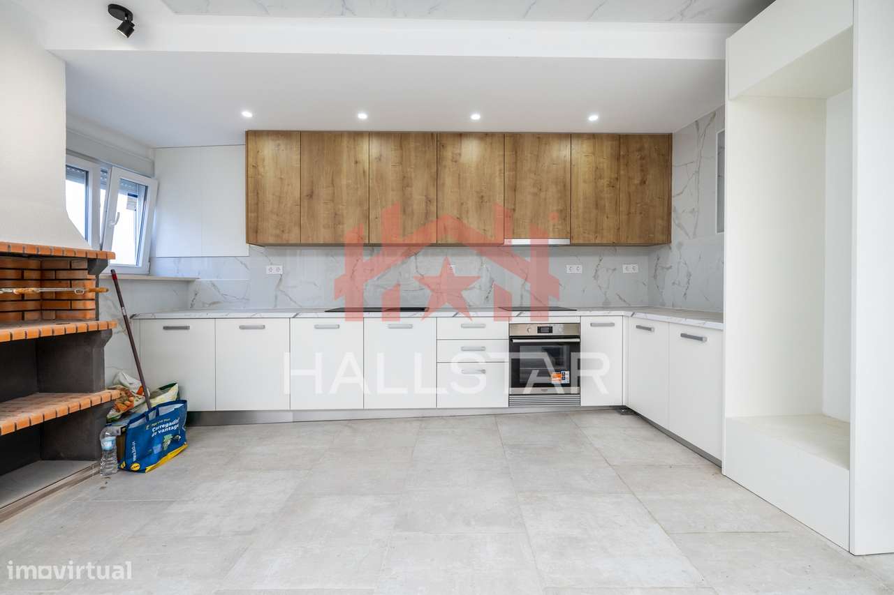 Moradia T3 Remodelada / Garagem e Churrasqueira / Soutocico - Grande imagem: 5/36