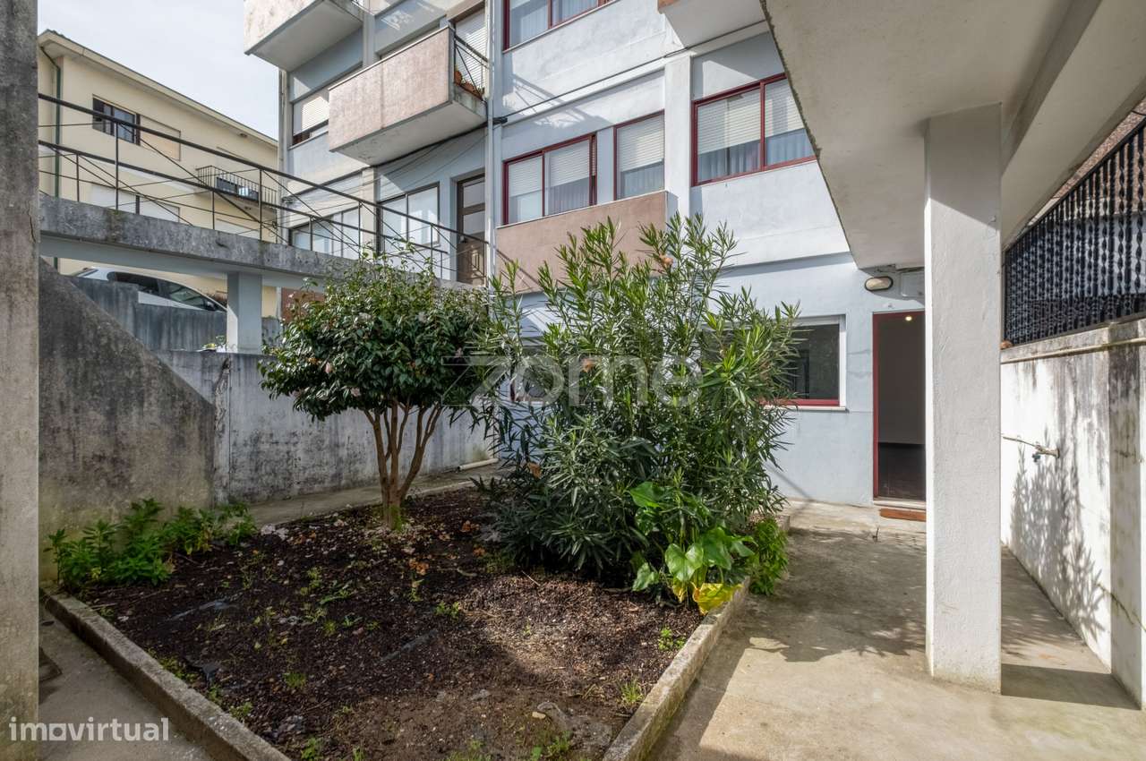 Apartamento T2 com 2 terraços, ao Pólo Universitário, Porto - Arren... - Grande imagem: 5/34