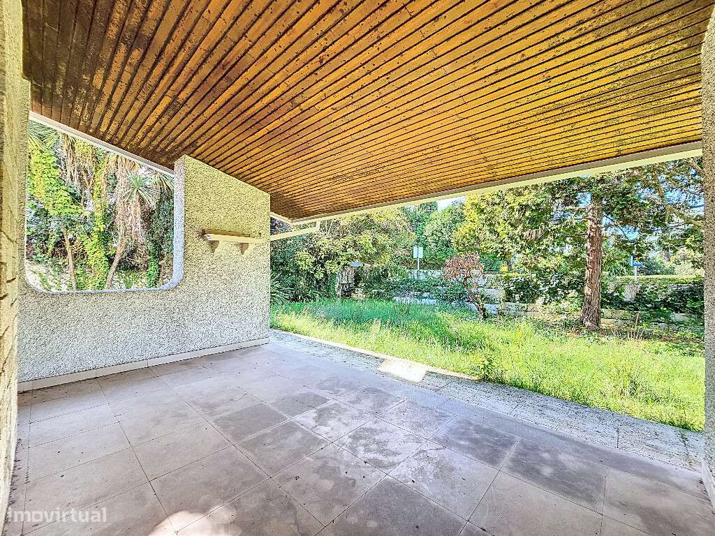 Moradia Isolada M6 com aparcamento em Celas - Grande imagem: 5/29