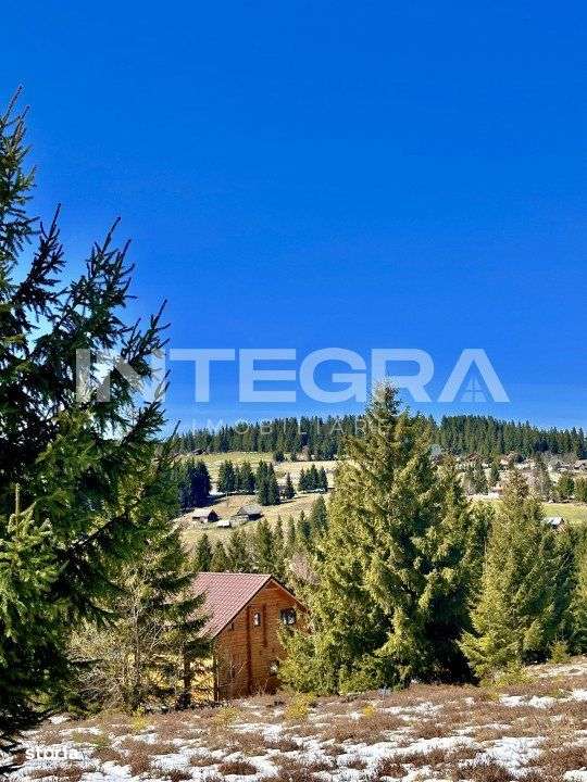 Teren Cu FANTANA si CURENT | PUZ si Certificat Urbanism | Marisel-5