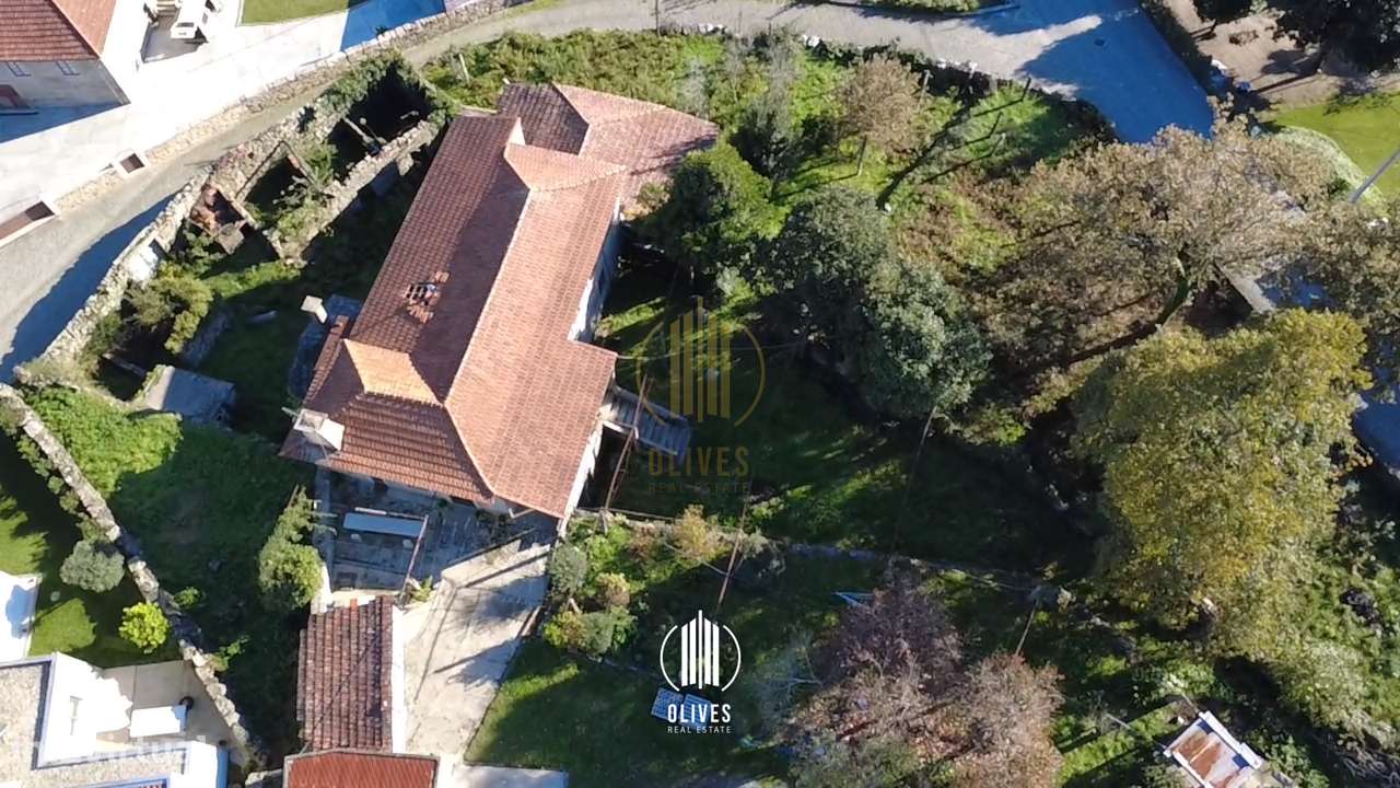 Moradia para Restaurar T4 Venda em Mogege,Vila Nova de Famalicão-37
