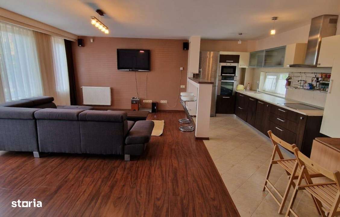 Inchiriere- Casa tip triplex P+1+M in suprafata de 150mp, 2 garaje si - Imagine principală: 1/10