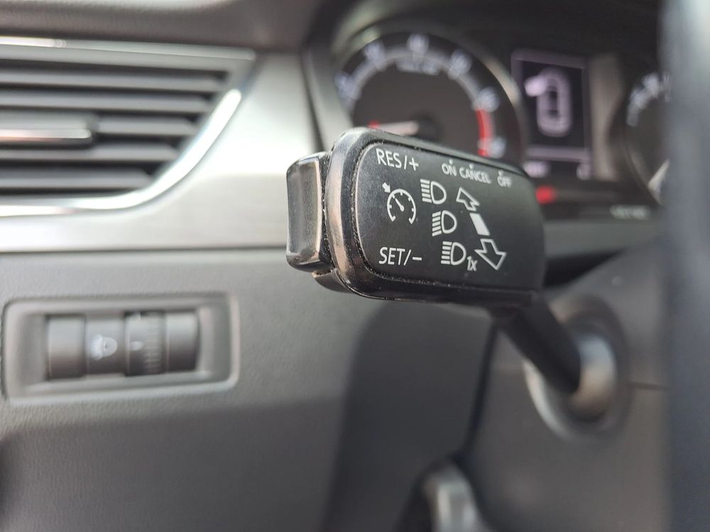SKODA RAPID 1.0TSI 110KM Style Kamera SmartLink Salon Grzane fotele PL ASO VAT23%