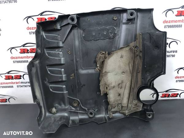 Capac motor Audi A4 B8 2.0TDI, Sedan, Negru - 2