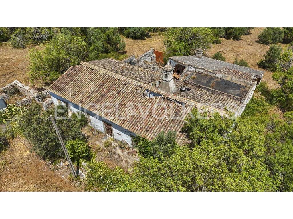 Oportunidade em São Brás de Alportel - Ruína com 400 m² - Grande imagem: 4/29