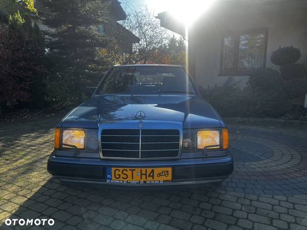 Mercedes-Benz W124 (1984-1993) - 2