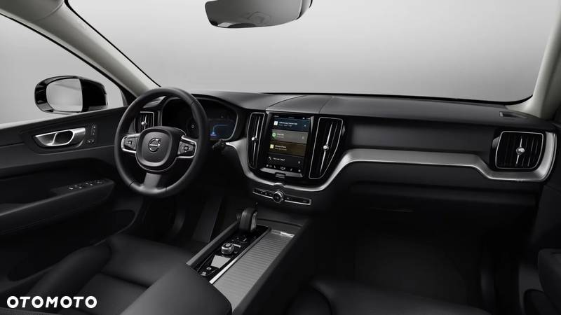 Volvo XC 60 B4 B Plus Dark - 5