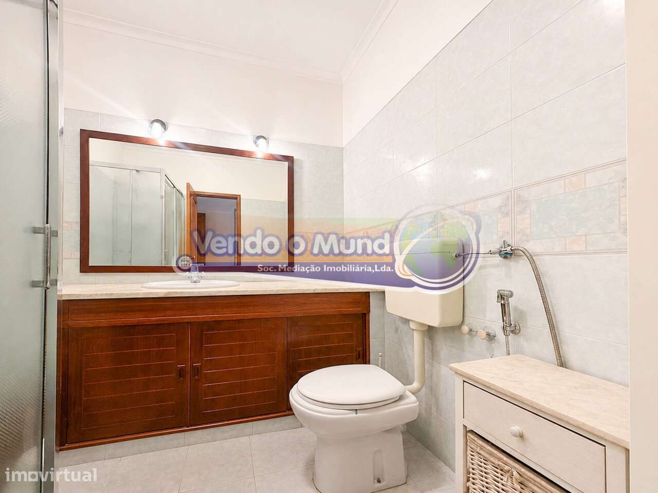 Apartamento T4 em Sintra (LXSIN026)-24