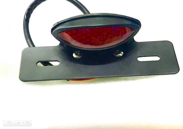 suporte matrícula universal com luz de presença café racer scrambler etc farolim Led com pisca - 2