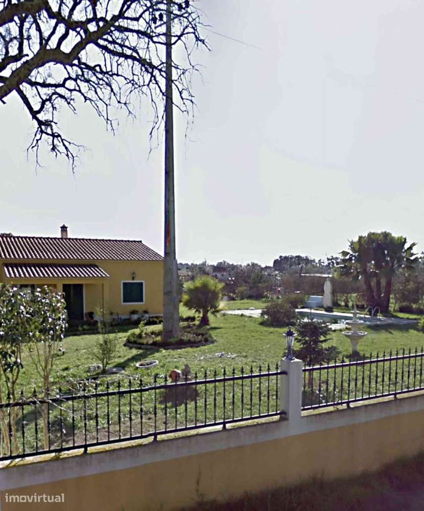 Moradia T3 c/ Piscina em Terreno 3.220 m²-7