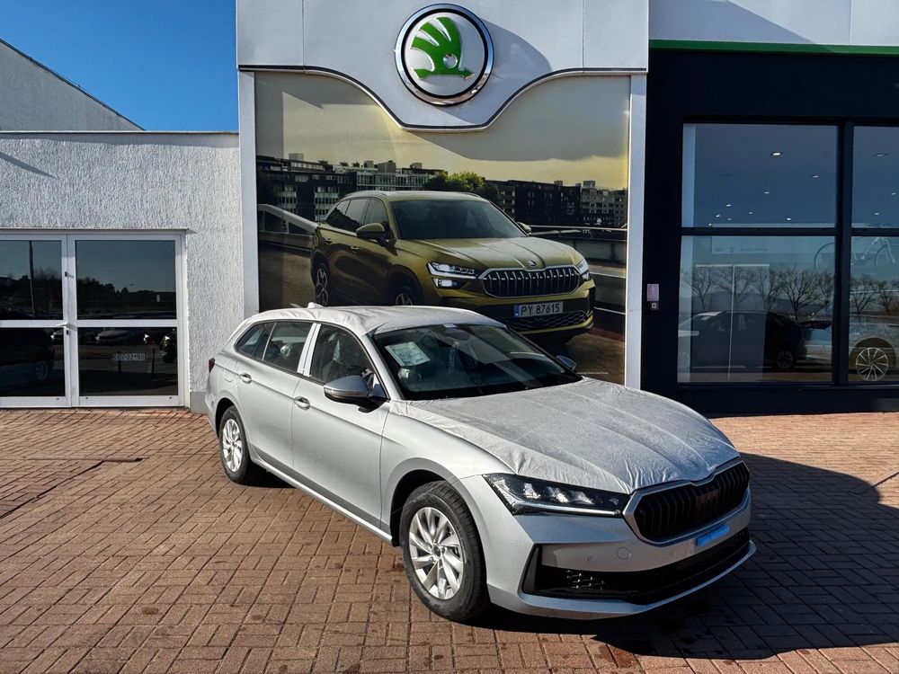 SKODA SUPERB Superb Combi Essence 1,5 TSI m-HEV 150 KM 7-biegowa DSG