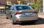 Lexus IS 200t / 300 F Sport - 9