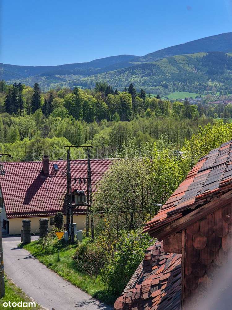 Nietuzinkowa nieruchomość w Kowarach-11