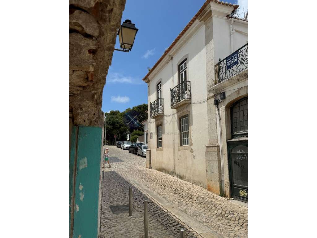 Moradia independente à venda em Centro de Cascais - Grande imagem: 2/6
