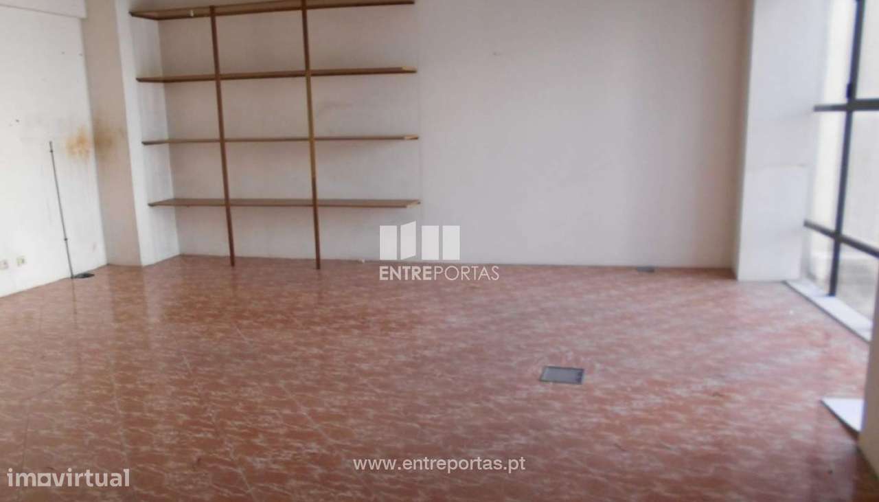 Venda de Loja, Centro da Cidade, Viana do Castelo - Grande imagem: 2/29