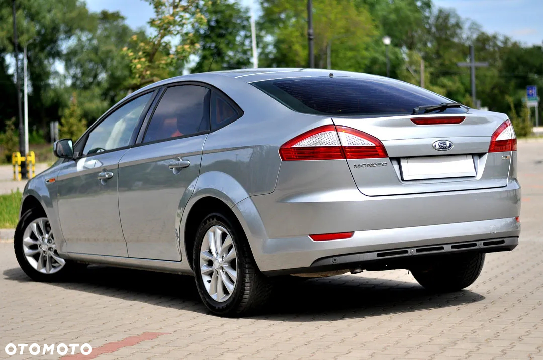 Ford Mondeo 1.8 TDCi Ambiente - 8