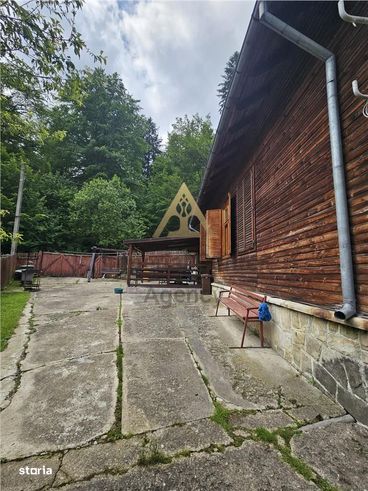 CASA DE VACANTA + TEREN PROPRIETATE IN STATIUNEA MONTANA SLANIC MOLDOV-13
