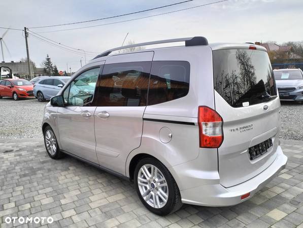 Ford Tourneo Courier 1.0 EcoBoost Titanium - 6