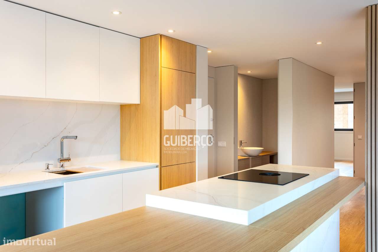 Apartamento T4 - Fermentões, Guimarães-7