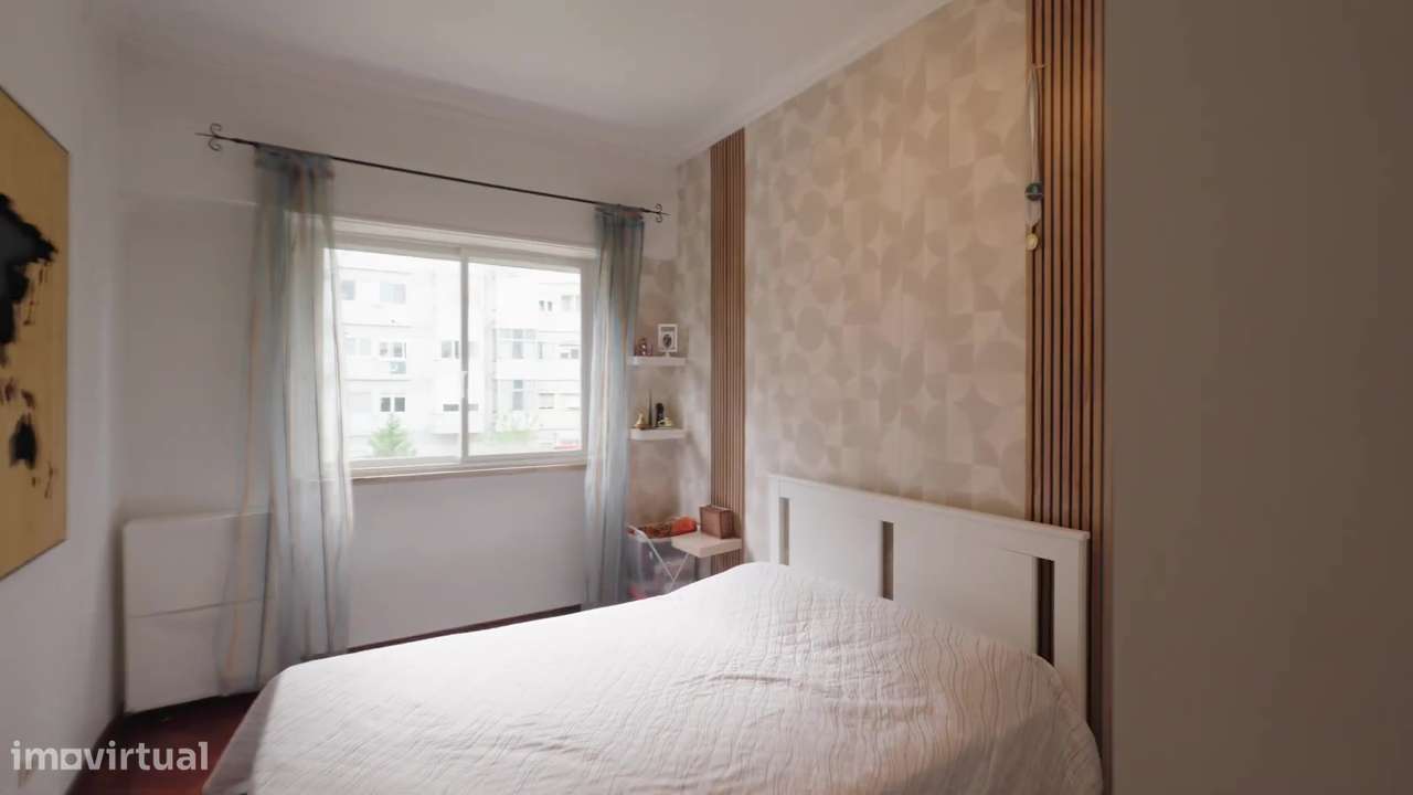 T1 com varanda e localização central no Lumiar - Grande imagem: 5/10