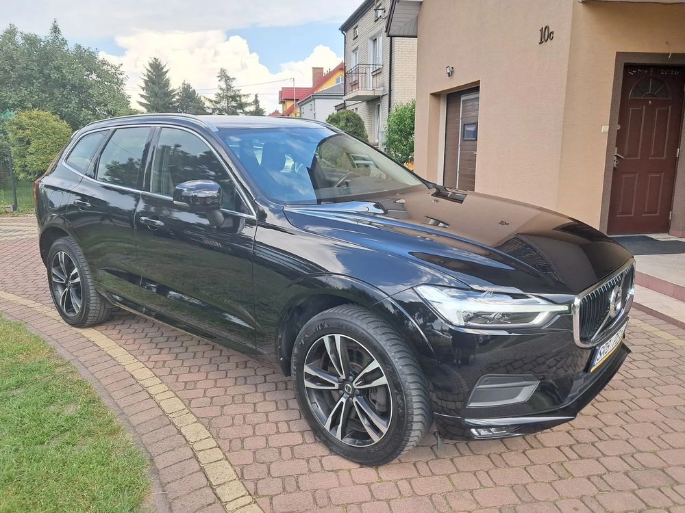Volvo XC60 II D3 Drive-E Momentum 2019