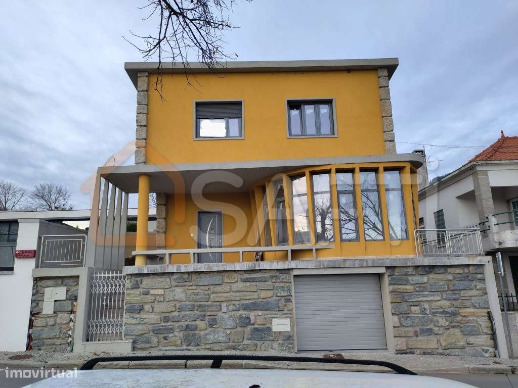 Moradia Independente T3 na Entrada de Vinhais - Bragança - Grande imagem: 3/28