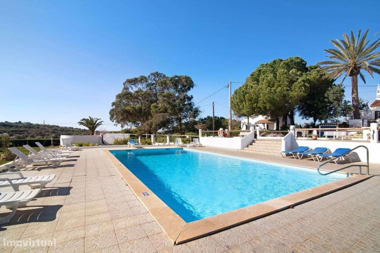 Quinta algarvia em exploração turistica - Guia - Oportunidade-1