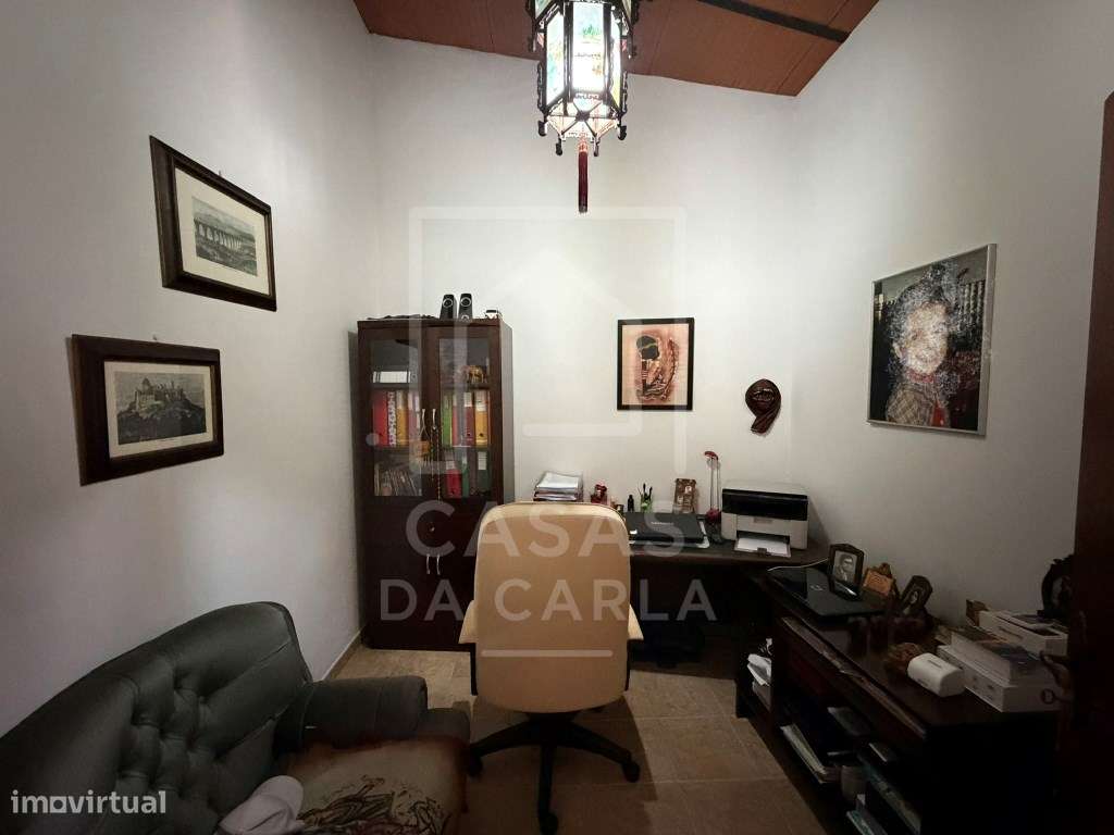 Propriedade T3 com Anexo T1+1 completamente renovada e jardim com 1...-17