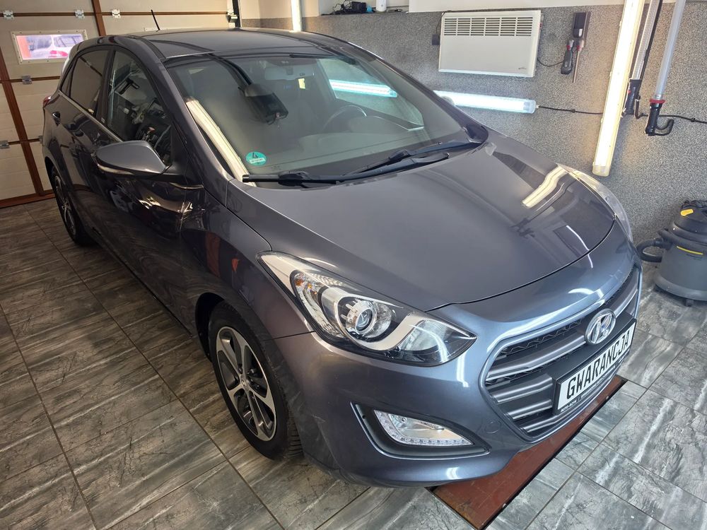 Hyundai i30 II blue 1.6 GDI Passion 2016