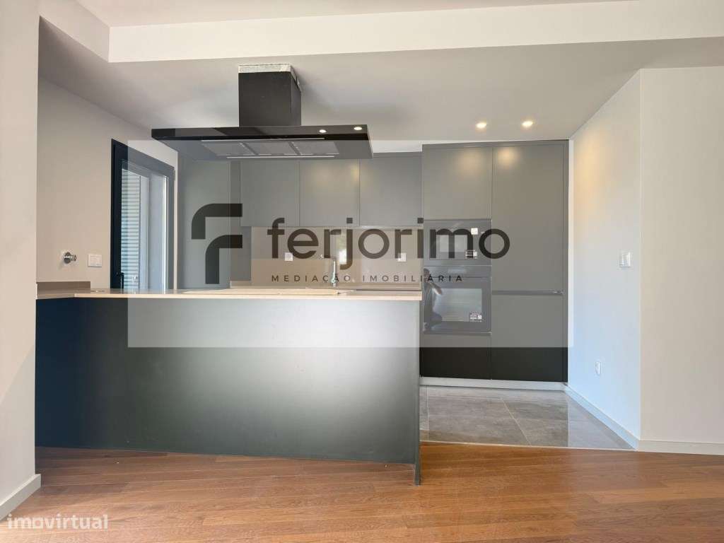 Magnífico Apartamento T2, zona tranquila-5