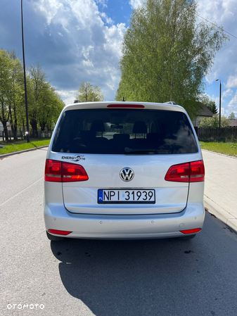 Volkswagen Touran - 7