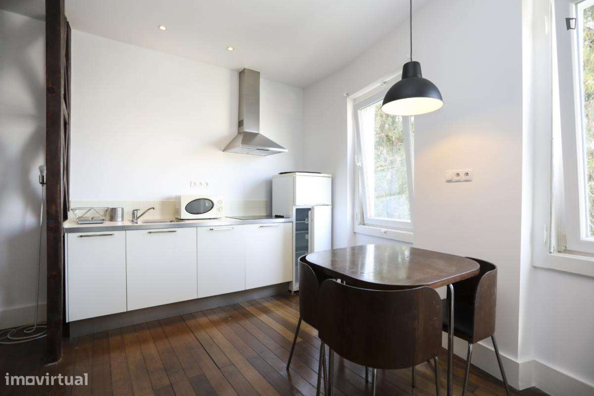 Apartamento com 1 quartos - localizado em Avenida da Liberdade Lisbon - Grande imagem: 3/13