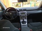 Volkswagen Passat 2.0 FSI Comfortline - 7