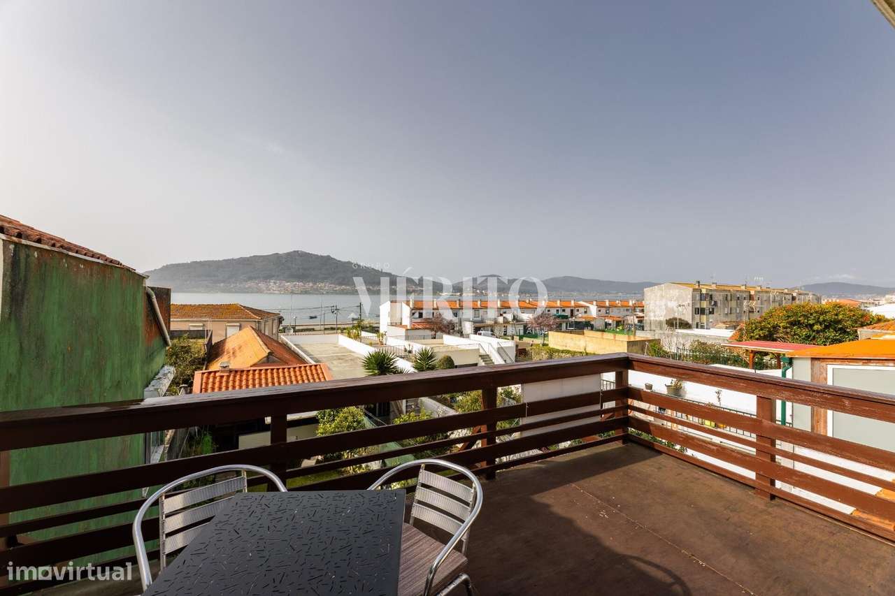 Moradia com Alojamento Local-19