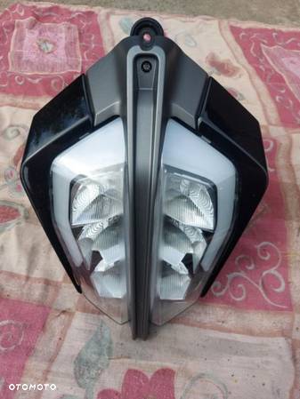 KTM DUKE 125 390 lampa reflektor - 1