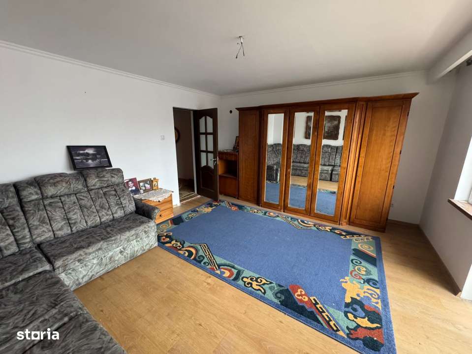 Vanzare triplex cu garaj si curte Zamca Suceava - 240mp- Oferta rara!-9