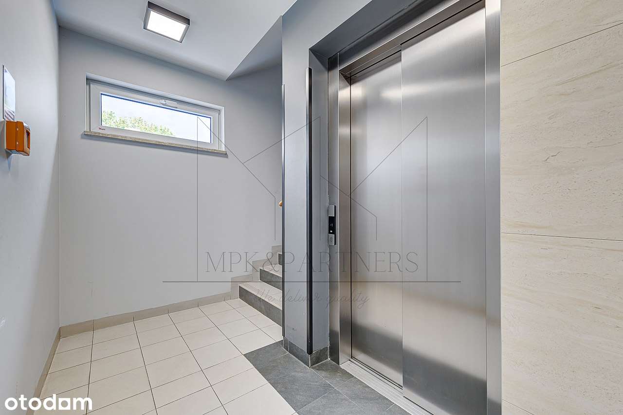 Narożne m2 z oddzielną kuchnią na strzeżonym, zamkniętym osiedlu!-15