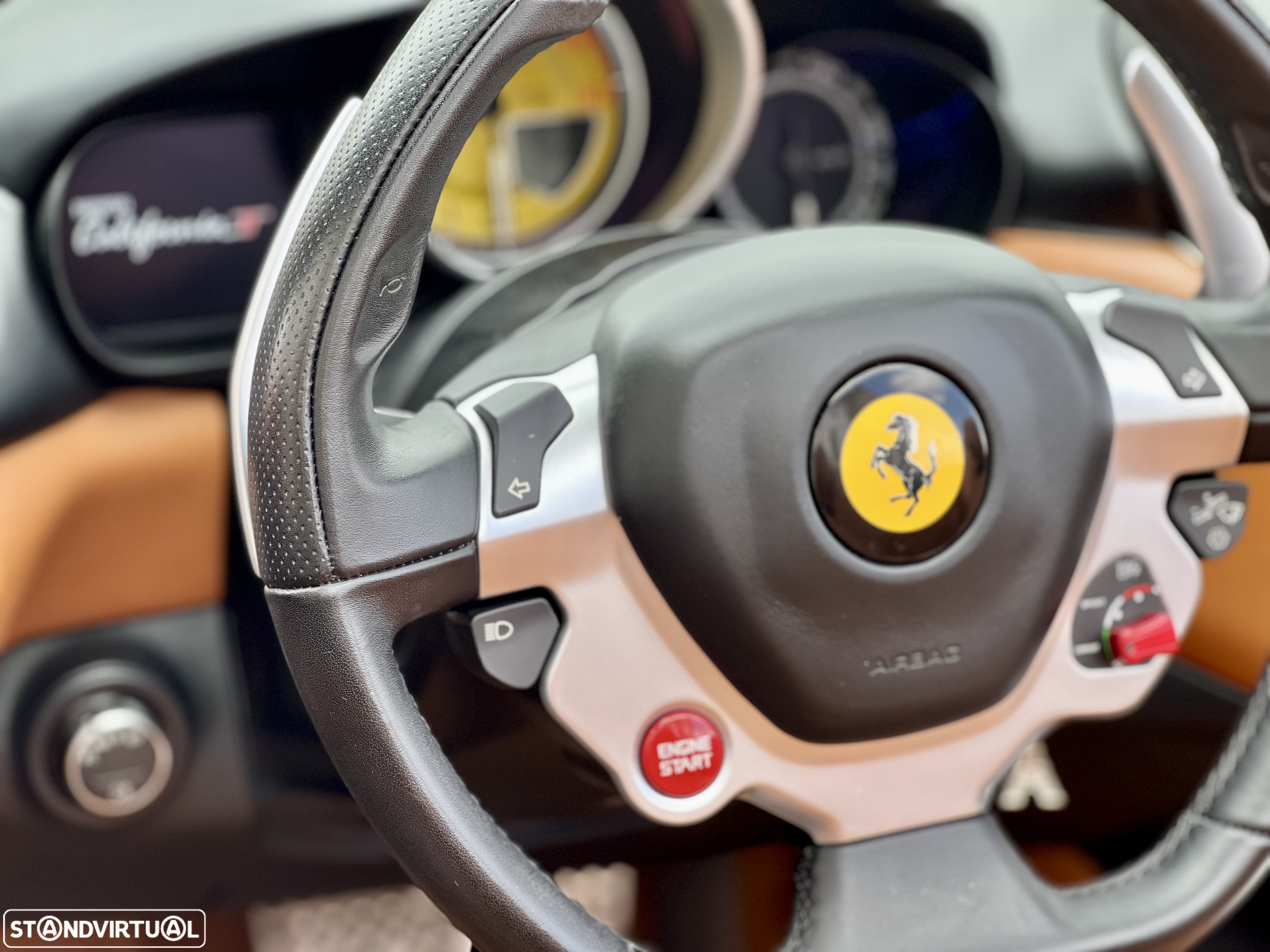 Ferrari California T - 20